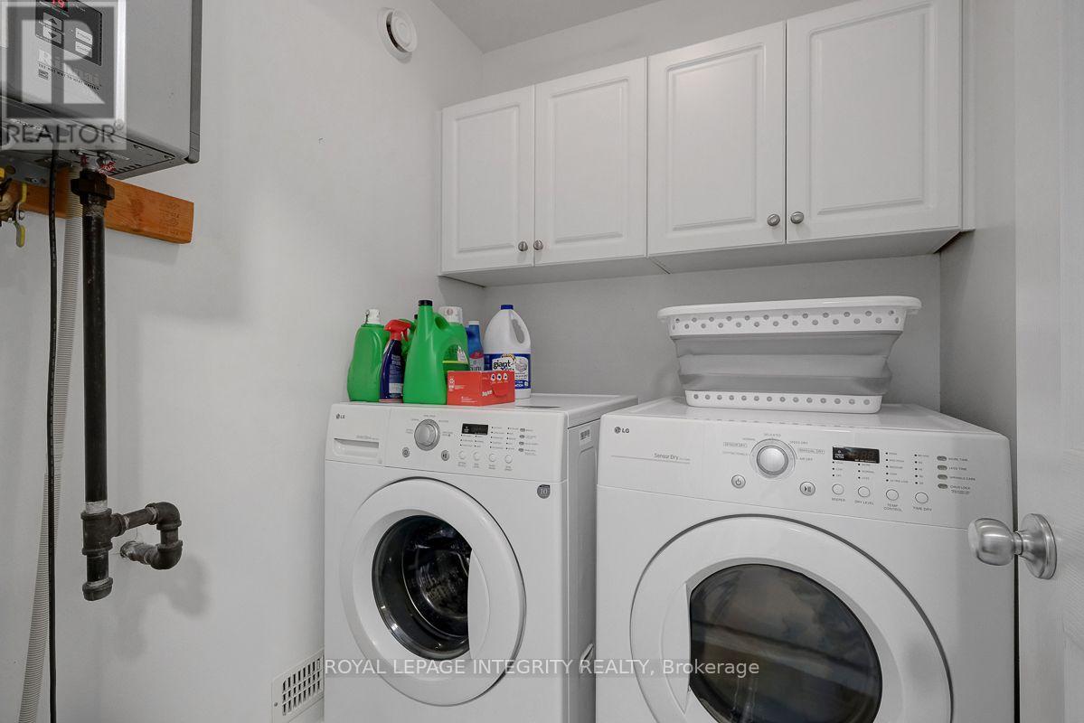193 MOJAVE CRESCENT - 41