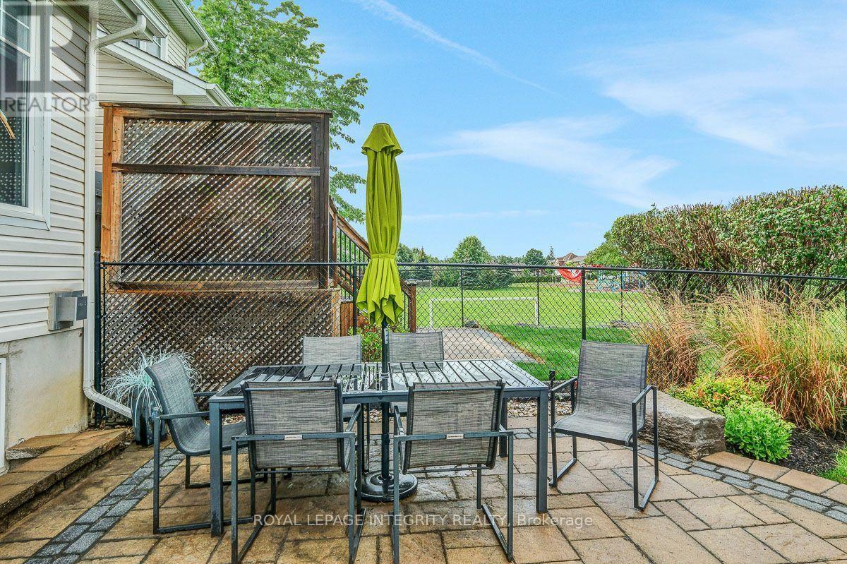 193 MOJAVE CRESCENT - 43