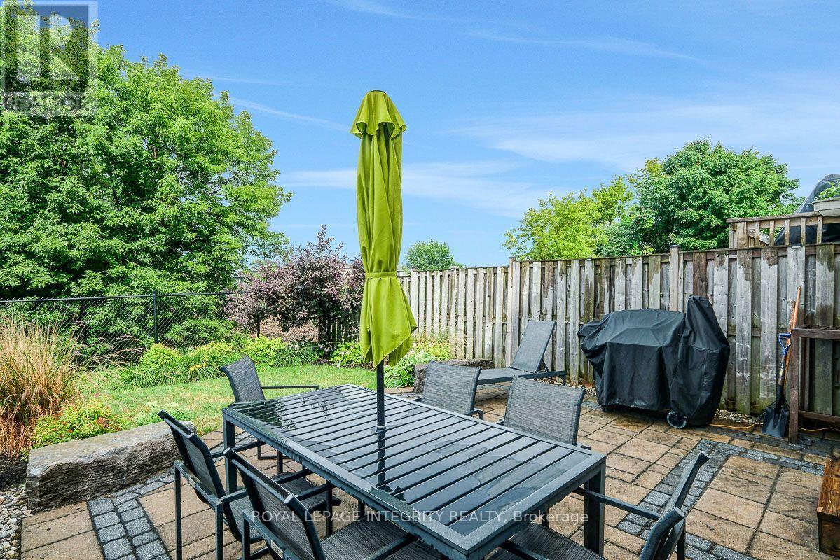 193 MOJAVE CRESCENT - 44
