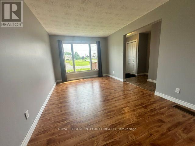 3150 POIRIER AVENUE - Image 4