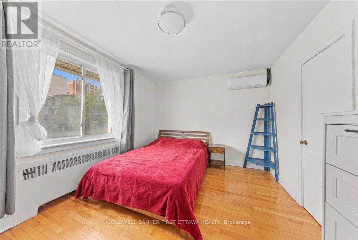 20 PRIMROSE AVENUE - 14