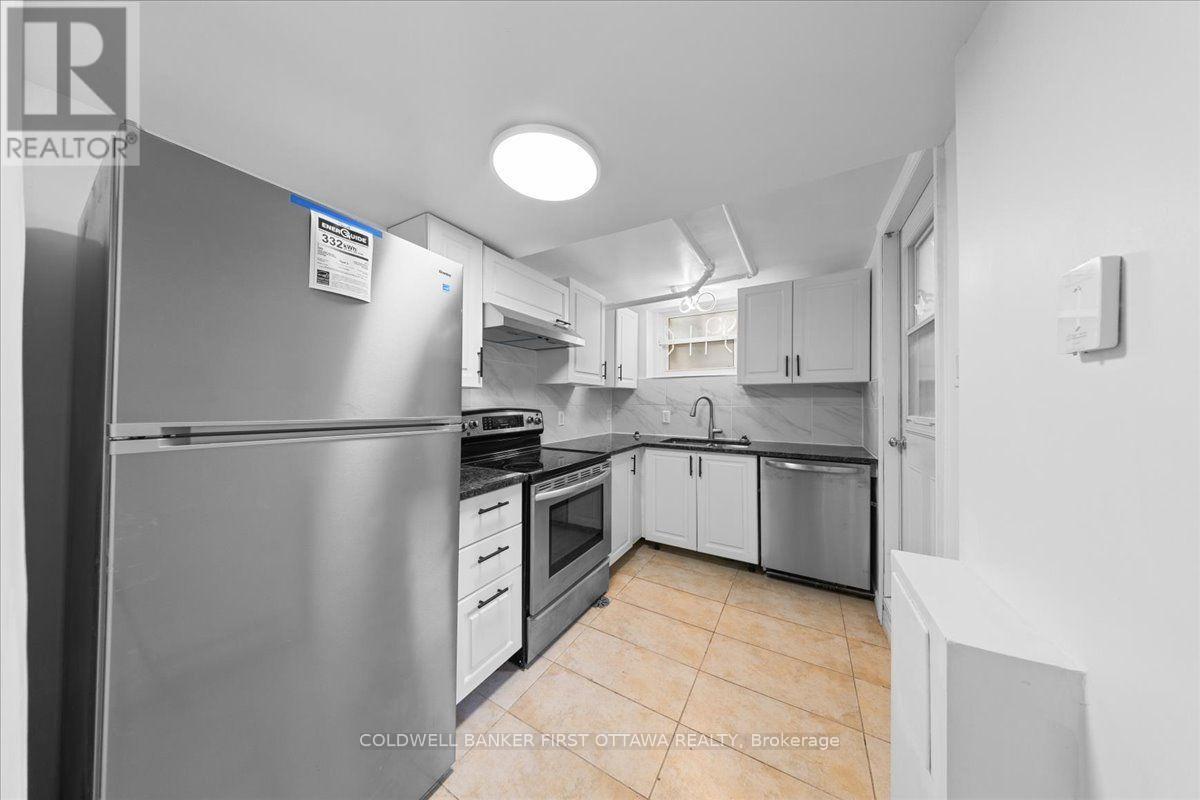 20 PRIMROSE AVENUE - 24