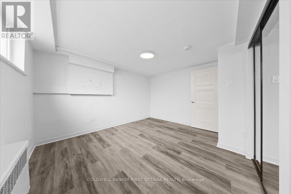 20 PRIMROSE AVENUE - 28