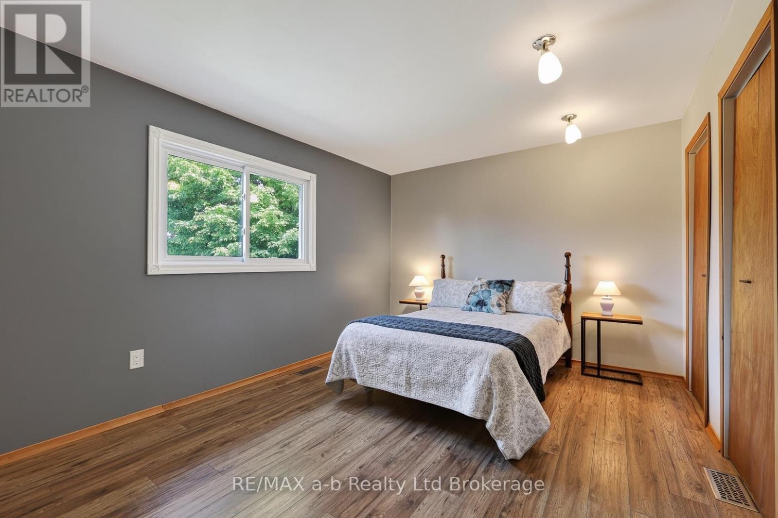 23 BURGESS STREET - 21