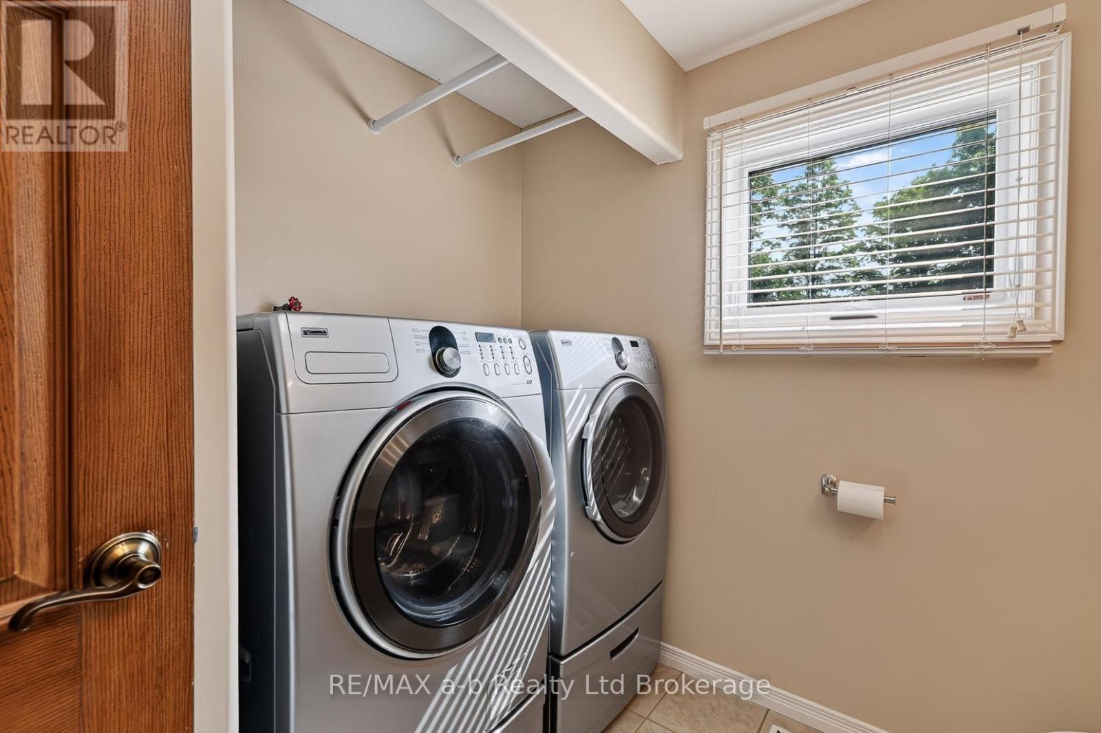 23 BURGESS STREET - 15