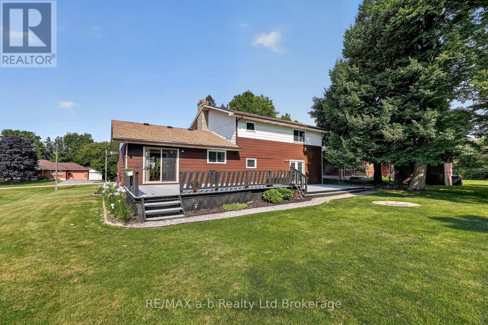23 BURGESS STREET - 31