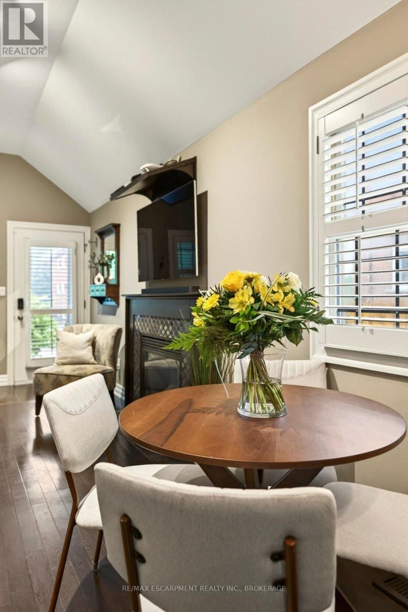 73 MARGERY AVENUE - 13
