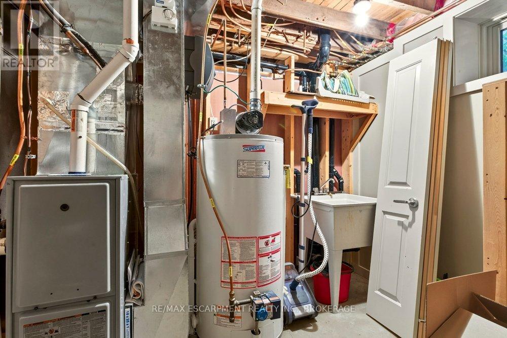 73 MARGERY AVENUE - 37