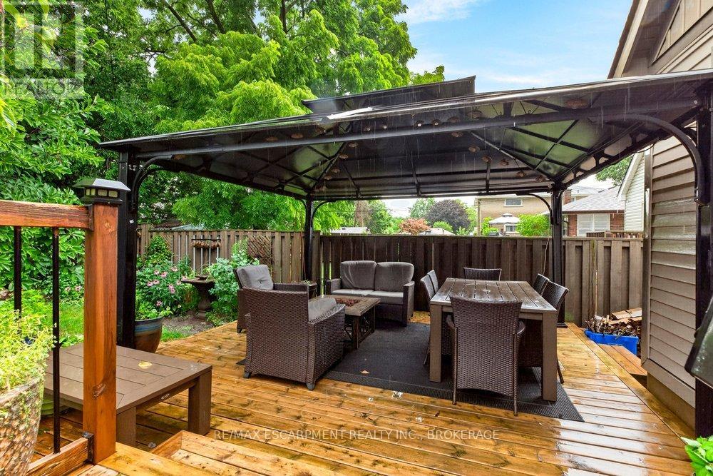 73 MARGERY AVENUE - 43
