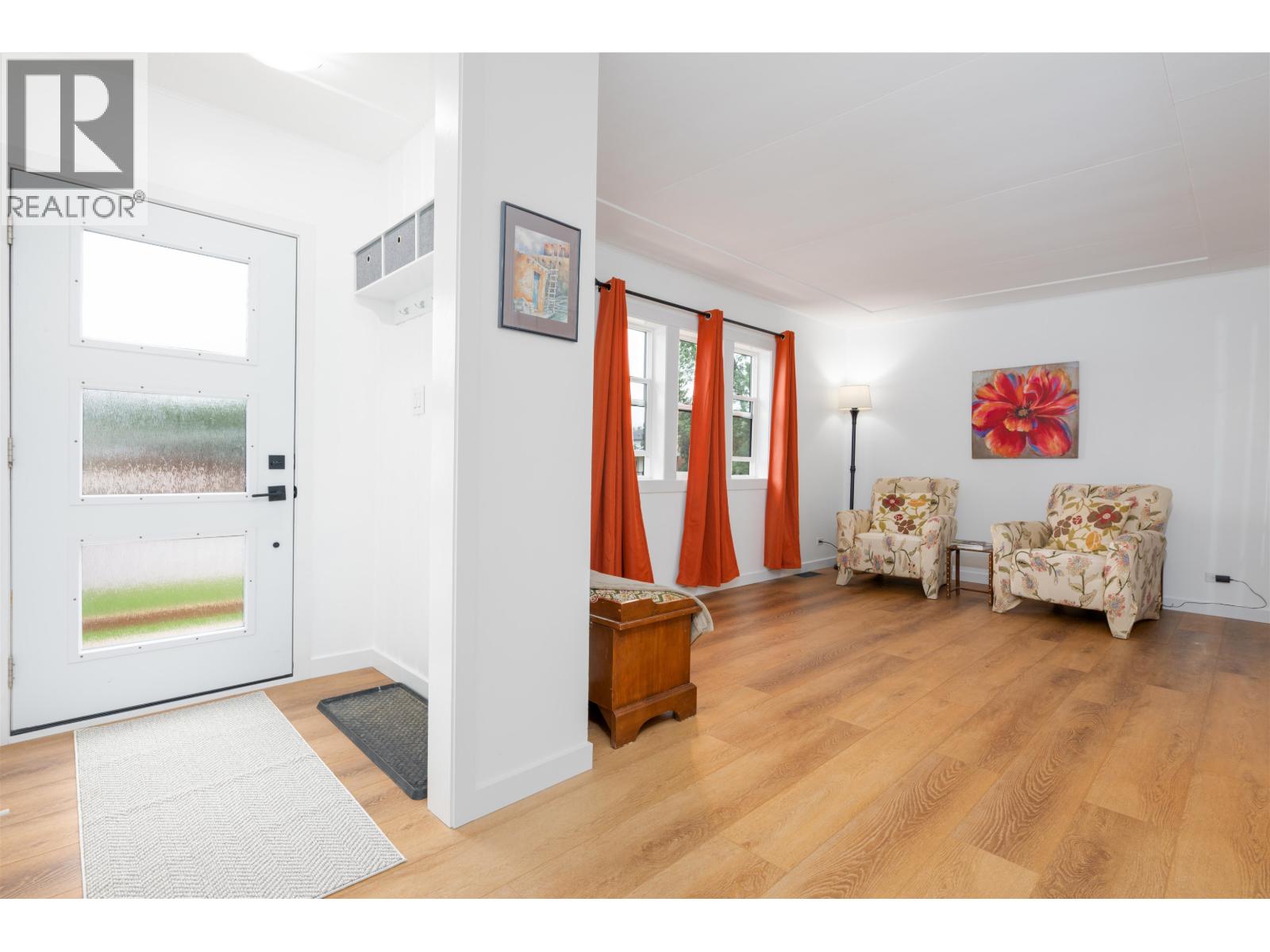 591 DOUGLAS STREET - 12
