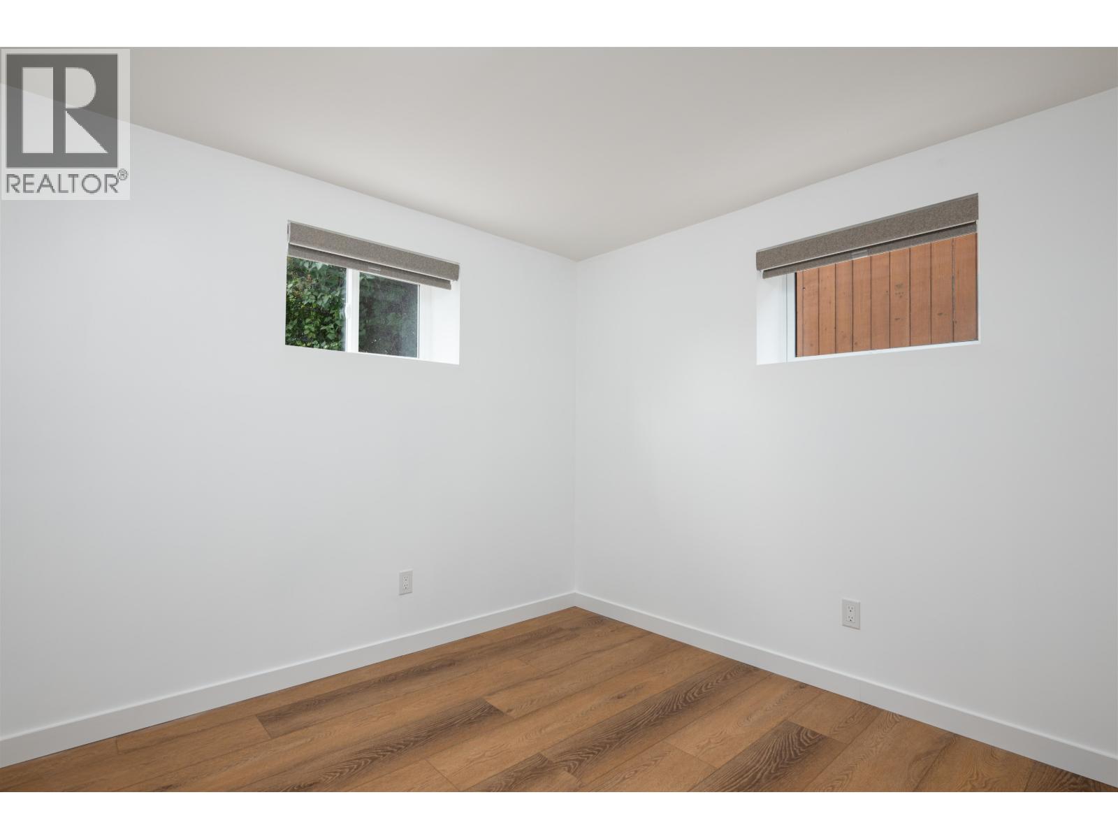591 DOUGLAS STREET - 28