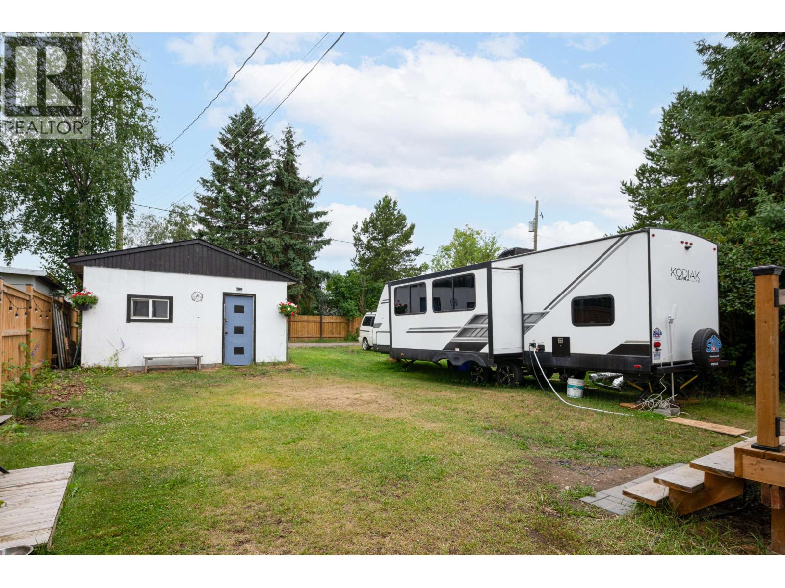 591 DOUGLAS STREET - 36