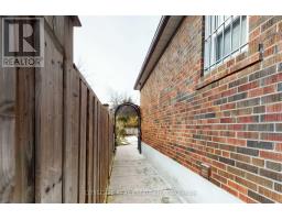 14 Beacon Road, Toronto, ON M1P1G7 Photo 8