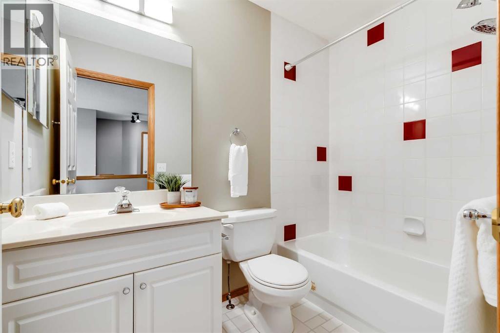 249 Scotia Point NW - Image 33
