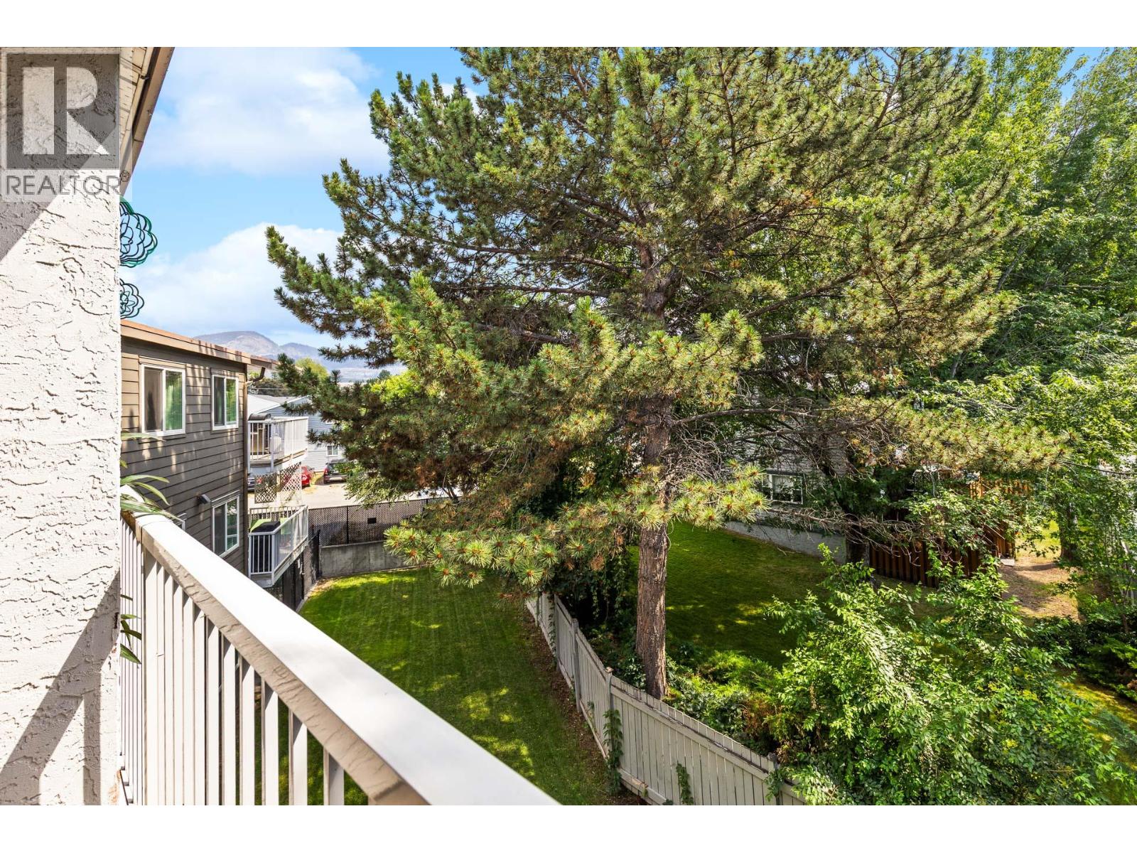 #307 395 Franklyn Road - 1