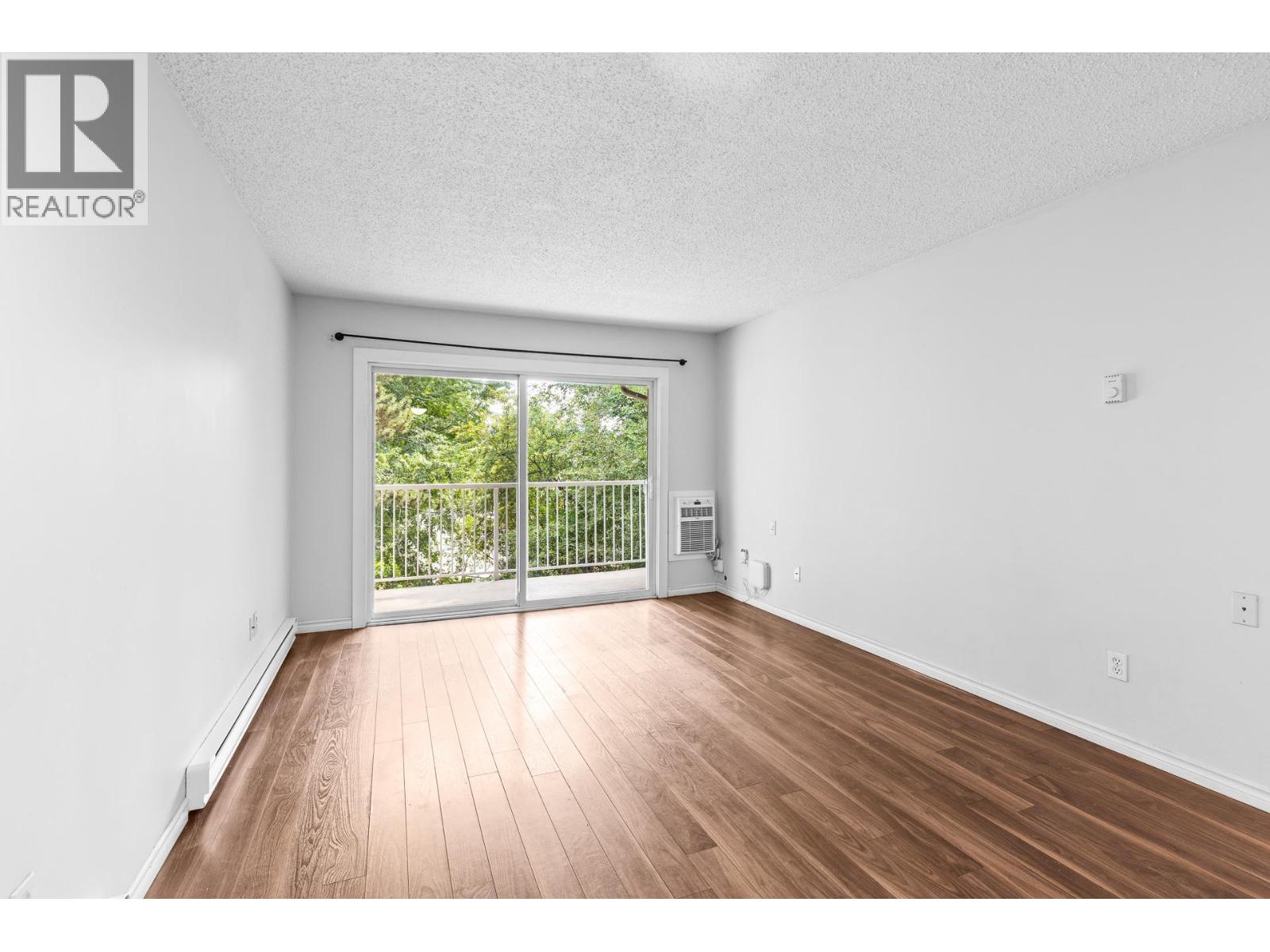 #307 395 Franklyn Road - 13