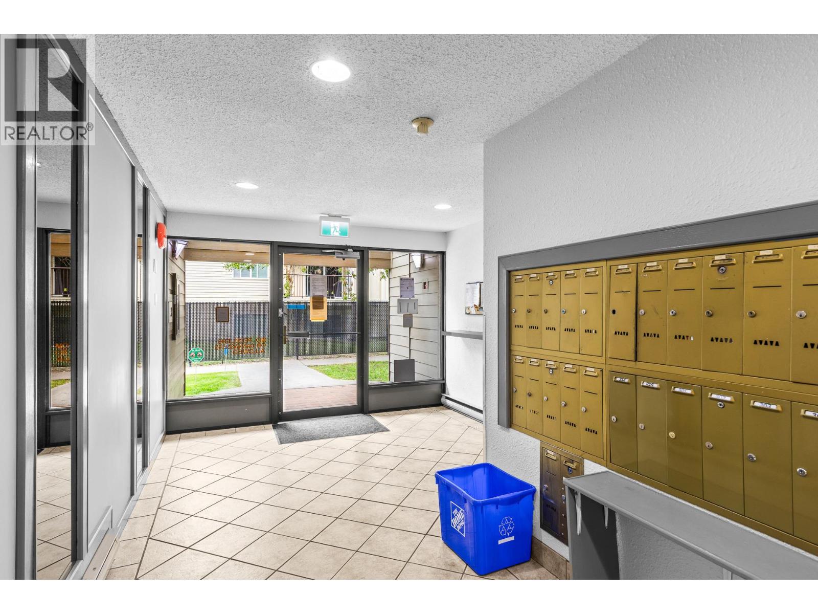 #307 395 Franklyn Road - 28