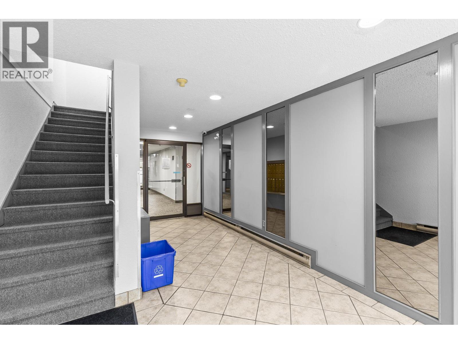 #307 395 Franklyn Road - 29