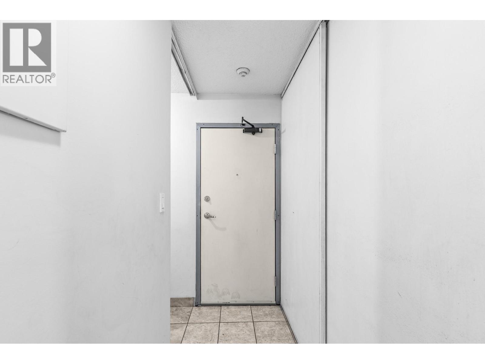 #307 395 Franklyn Road - 3