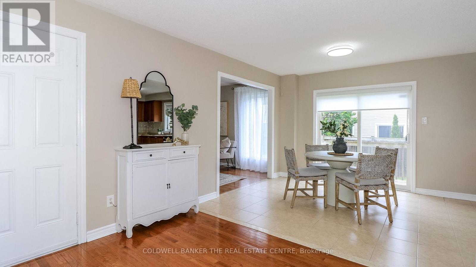 22 MAPLE CROWN TERRACE - 11