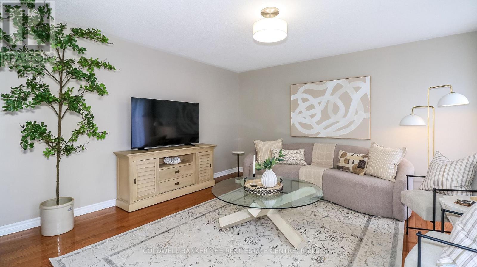 22 MAPLE CROWN TERRACE - 17