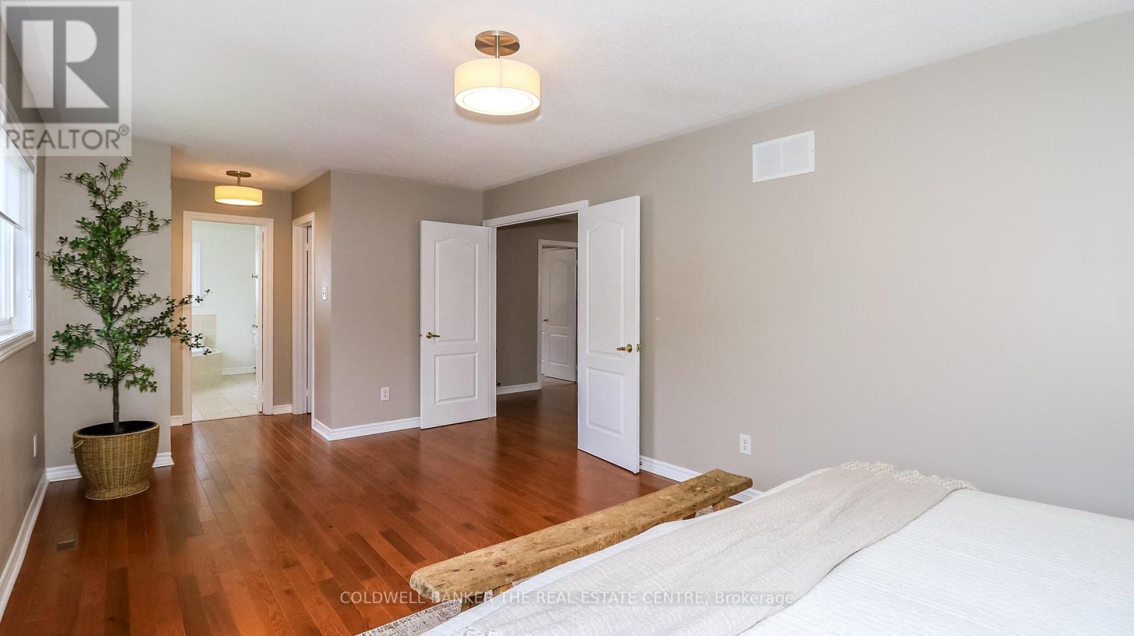 22 MAPLE CROWN TERRACE - 35