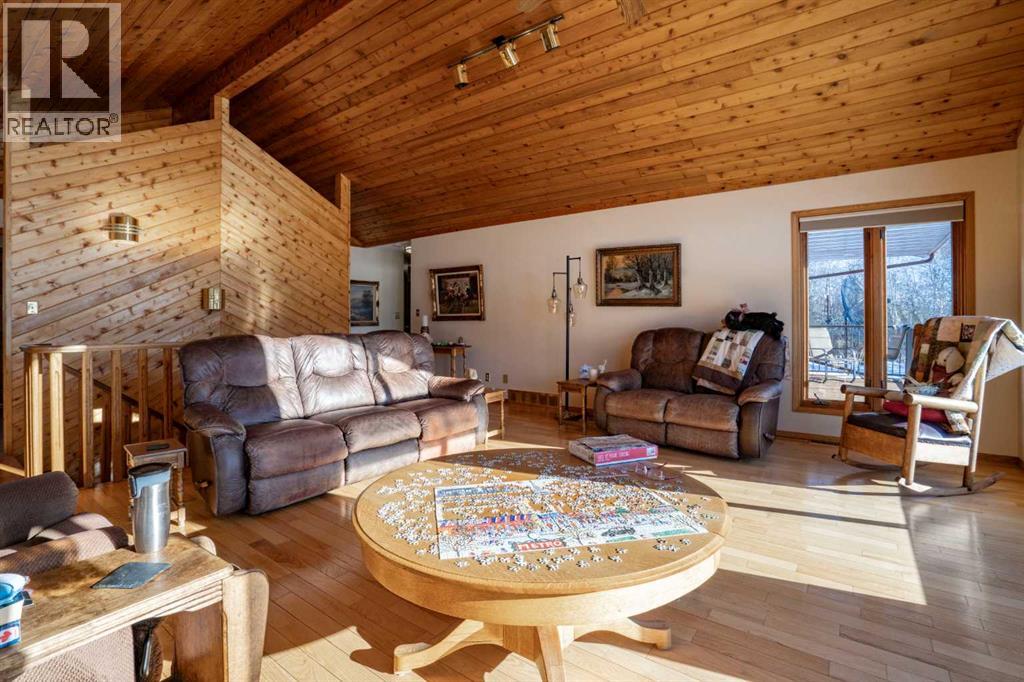 231061 Highway 684 - 7