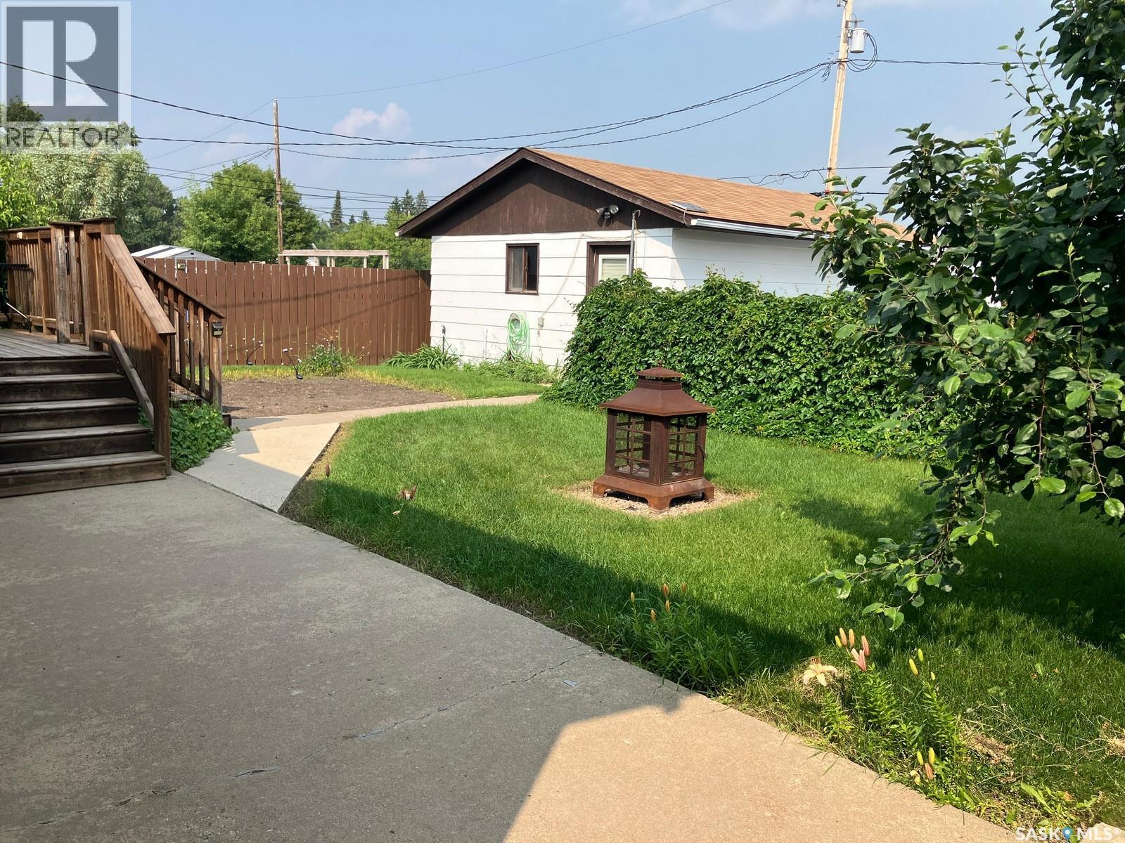 1103 3rd STREET W - 3