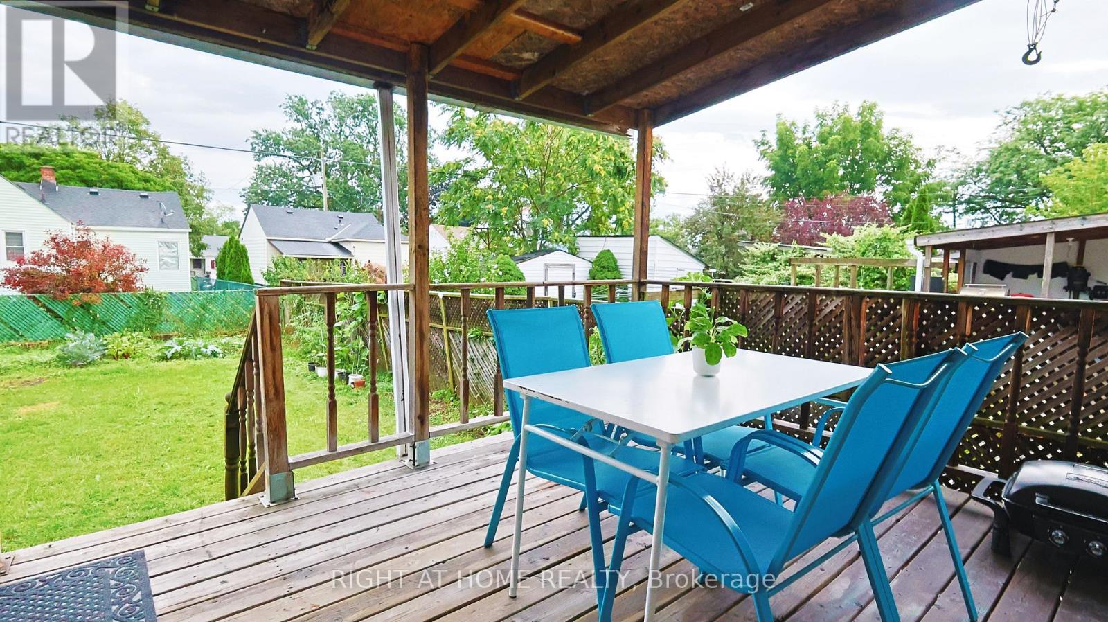 82 NORMANHURST AVENUE - 44