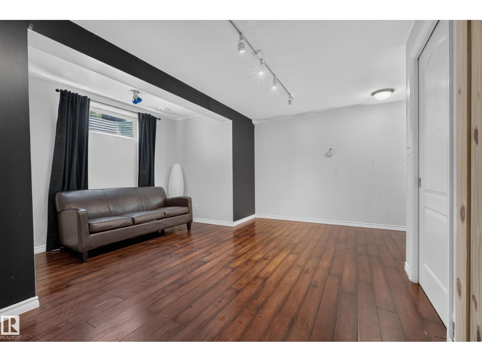 164 FORREST DR - 35