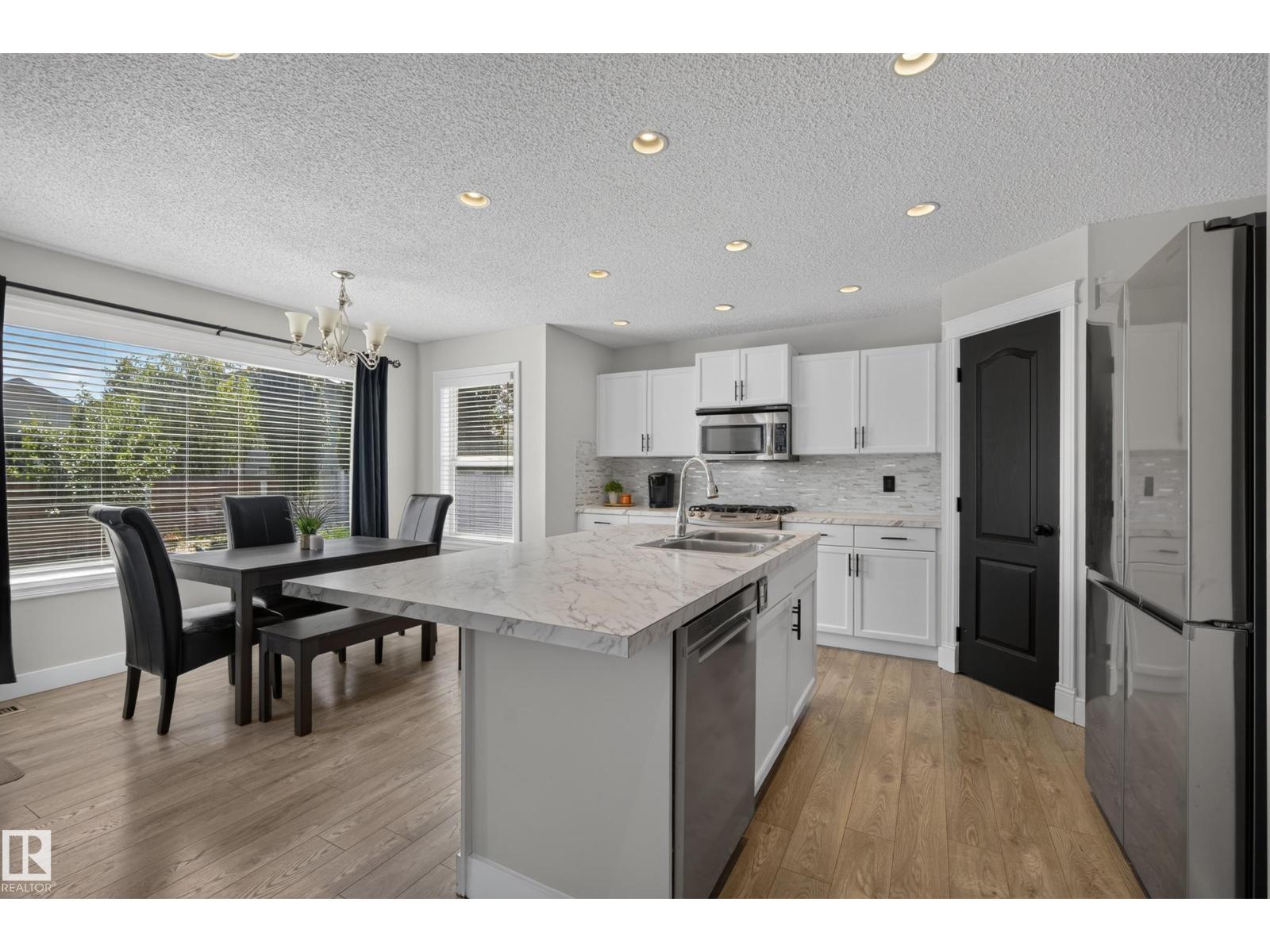 164 FORREST DR - 9