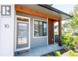 10 2607 Kendal Ave — photo 3