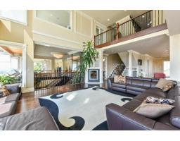 13421 55a Avenue, Surrey, BC V3X3B5 Photo 9