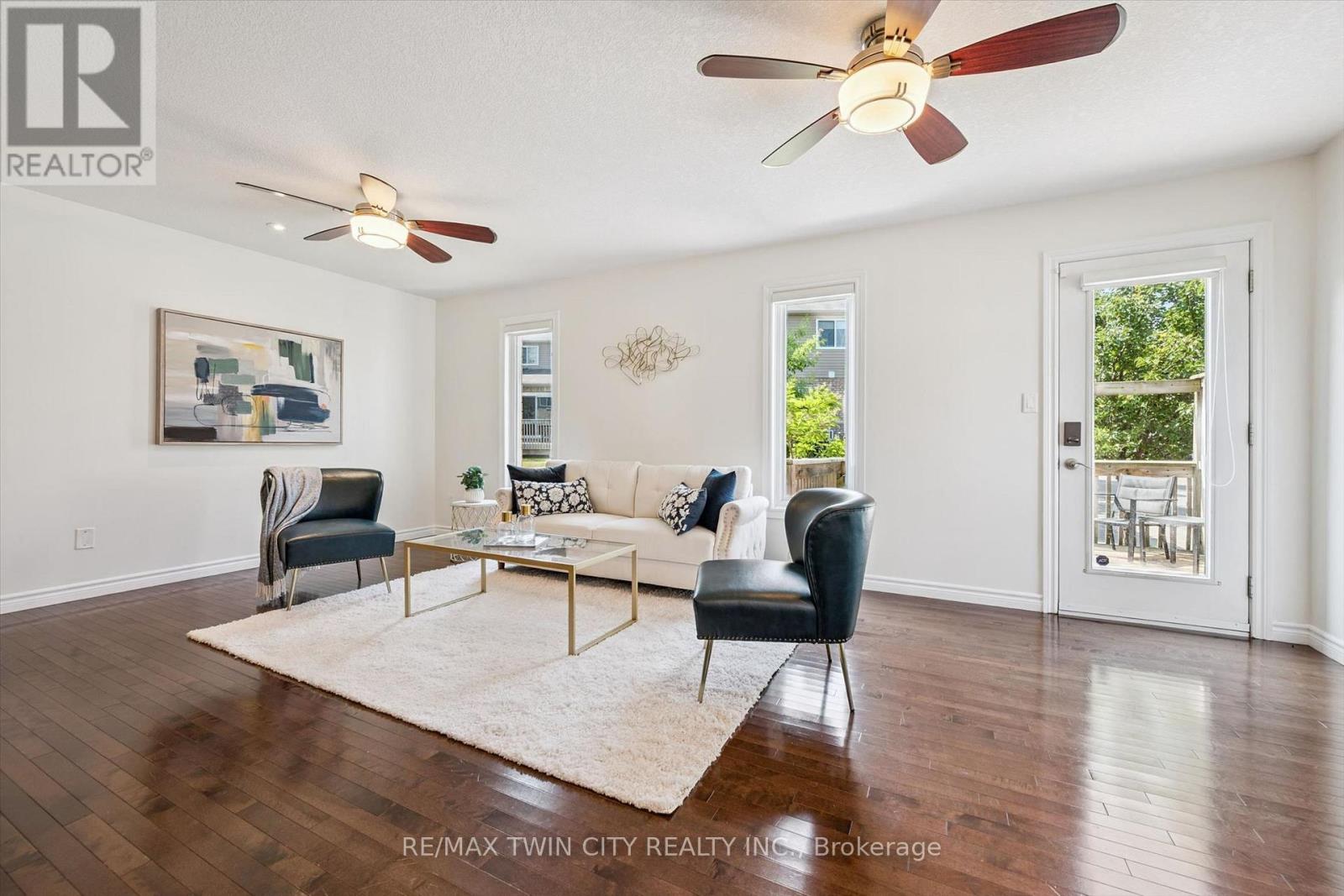 #36 555 CHABLIS DRIVE - 11
