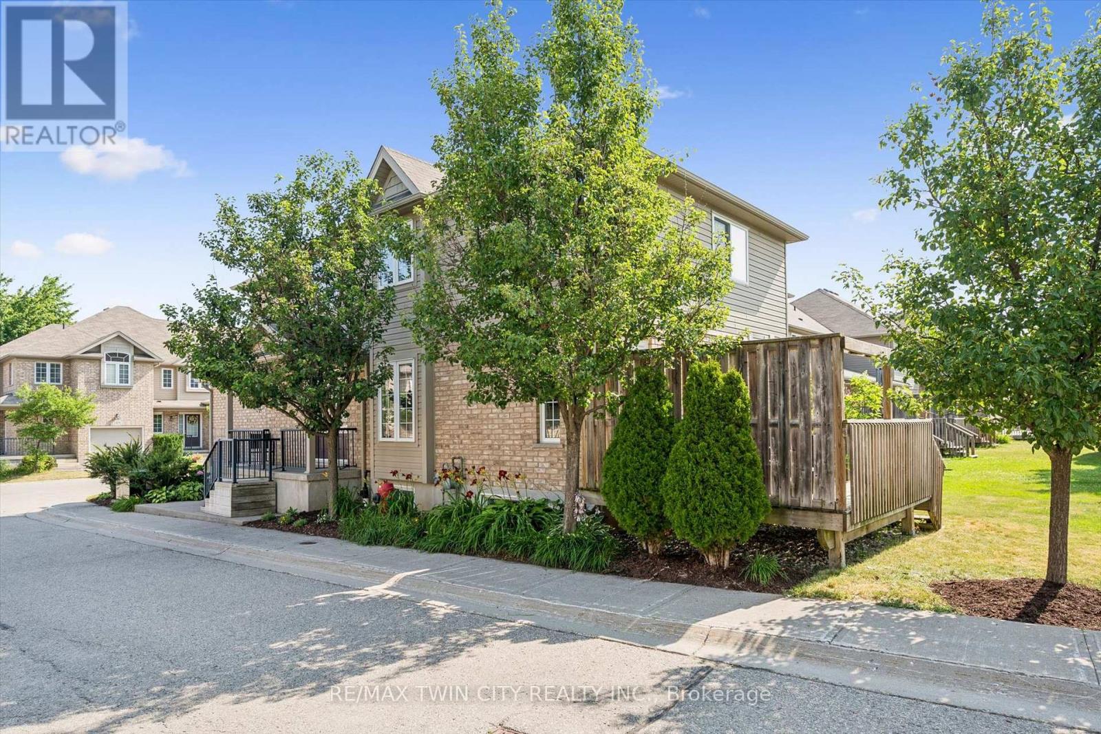 #36 555 CHABLIS DRIVE - 2