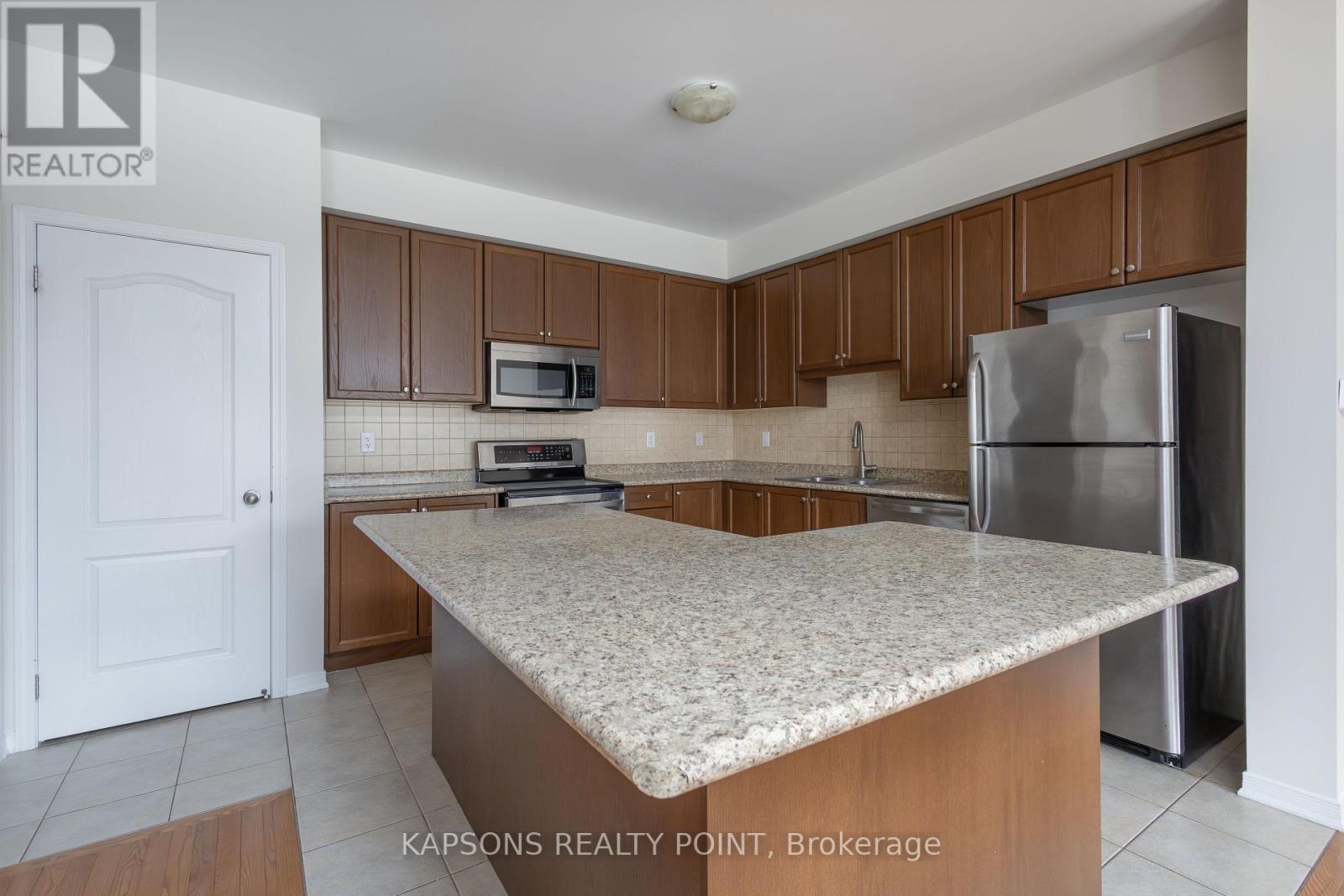 43 WATERVILLE WAY - 17