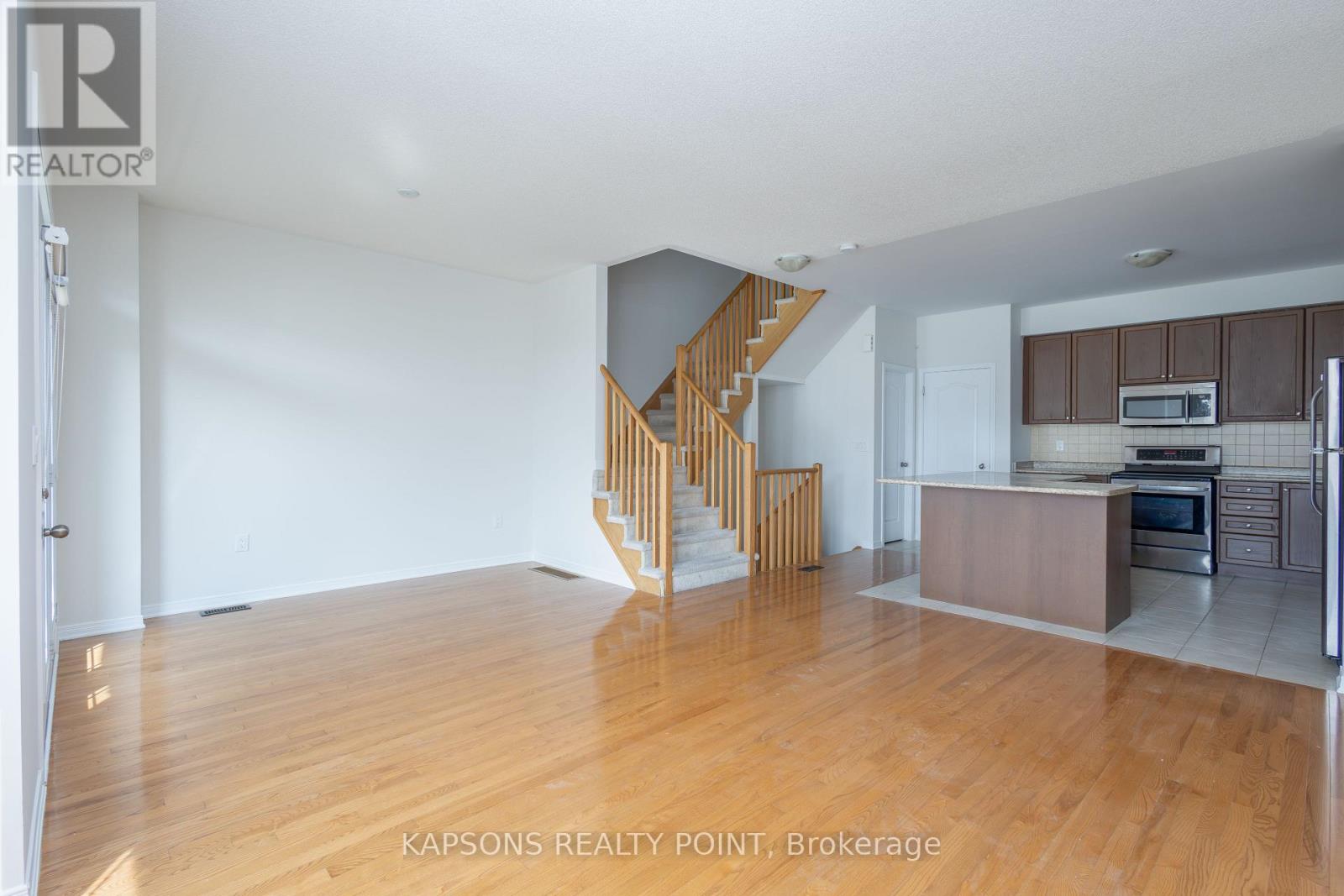 43 WATERVILLE WAY - 30