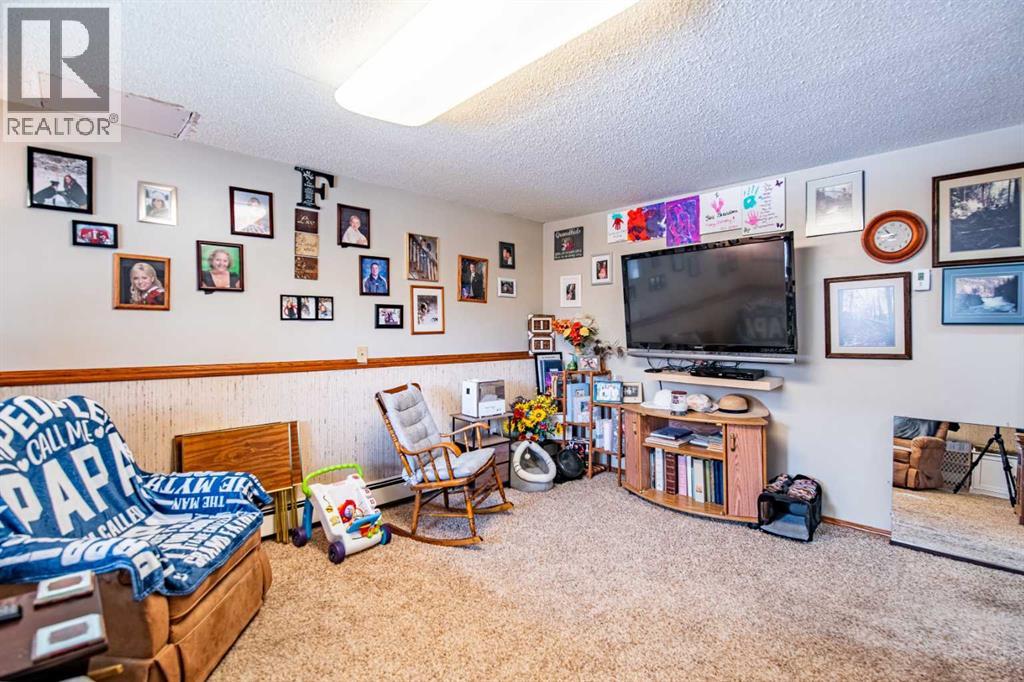 44 Norwest Close - 18