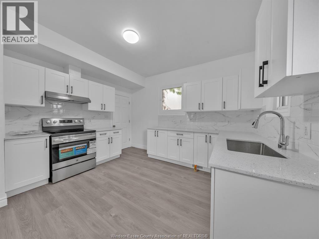 1096 HALL - 16