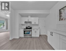 1096 Hall, Windsor, ON N9A2M7 Photo 17