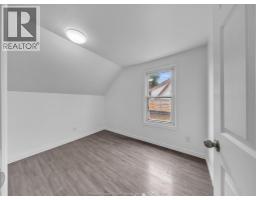 1096 Hall, Windsor, ON N9A2M7 Photo 27