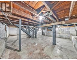 1096 Hall, Windsor, ON N9A2M7 Photo 32