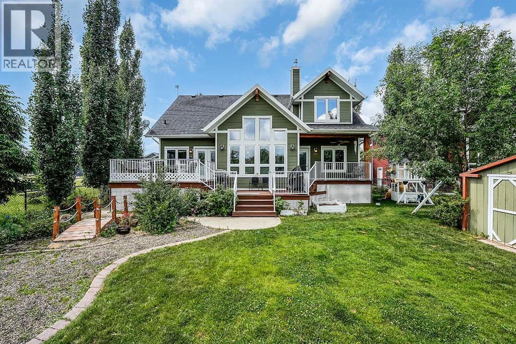 471 Summer Crescent - 2