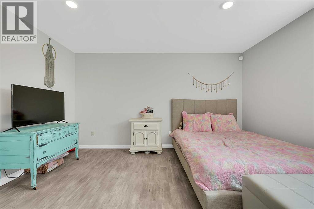 471 Summer Crescent - Image 28