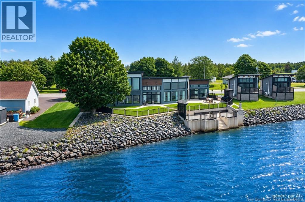 3285 rue Principale - 3