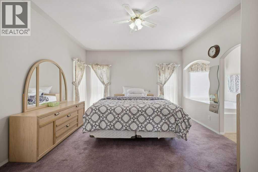54 Lord Close - 20