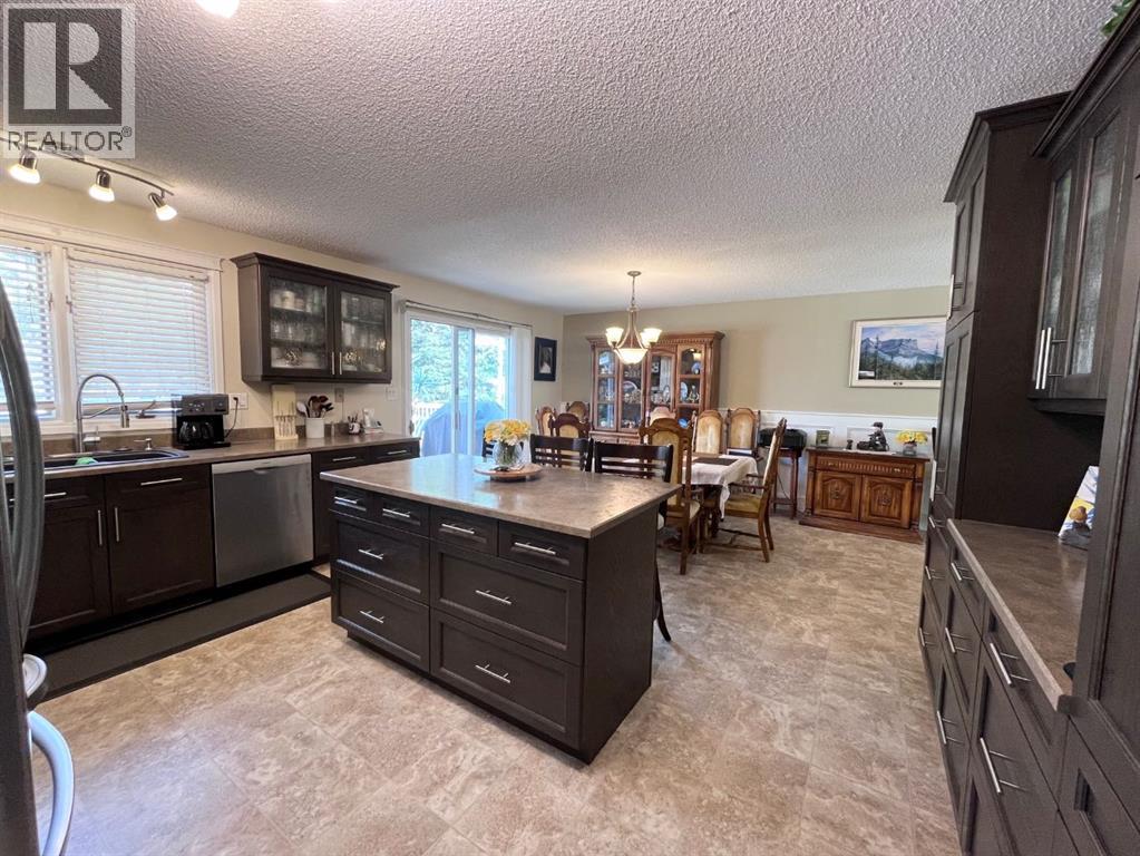 165 McPherson Drive - Image 3