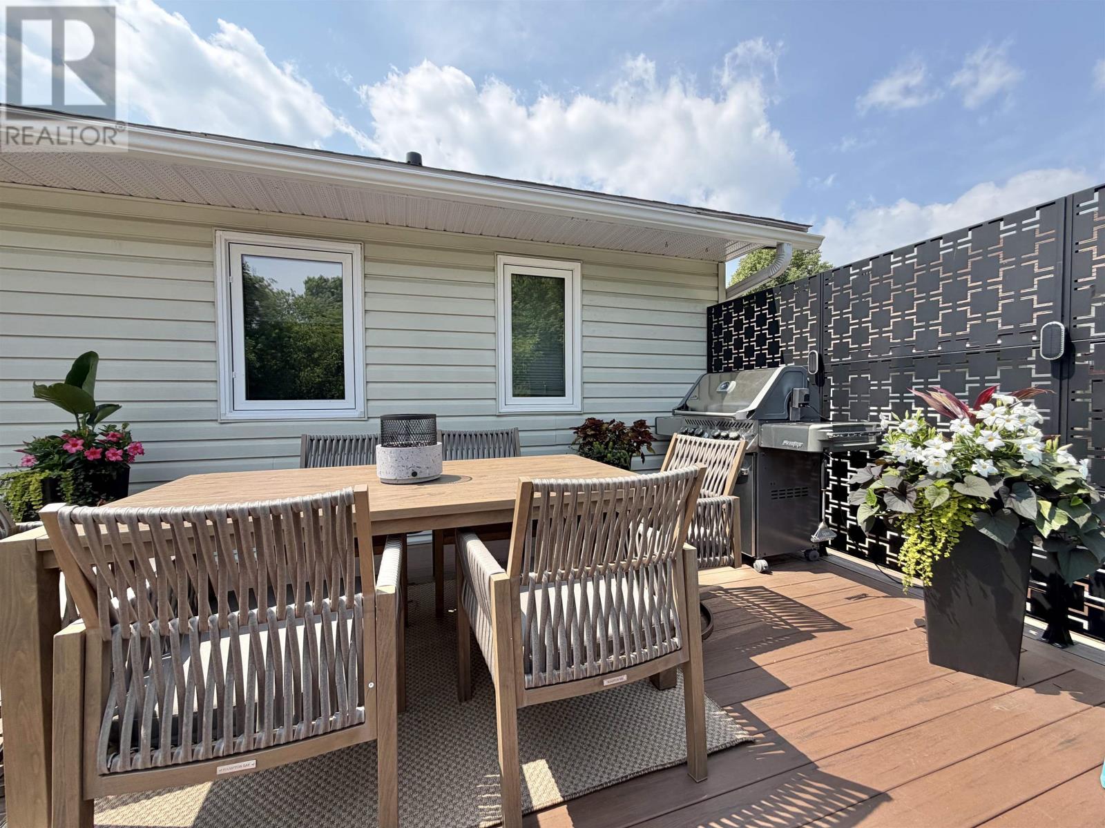 358 Daniel AVE - 29