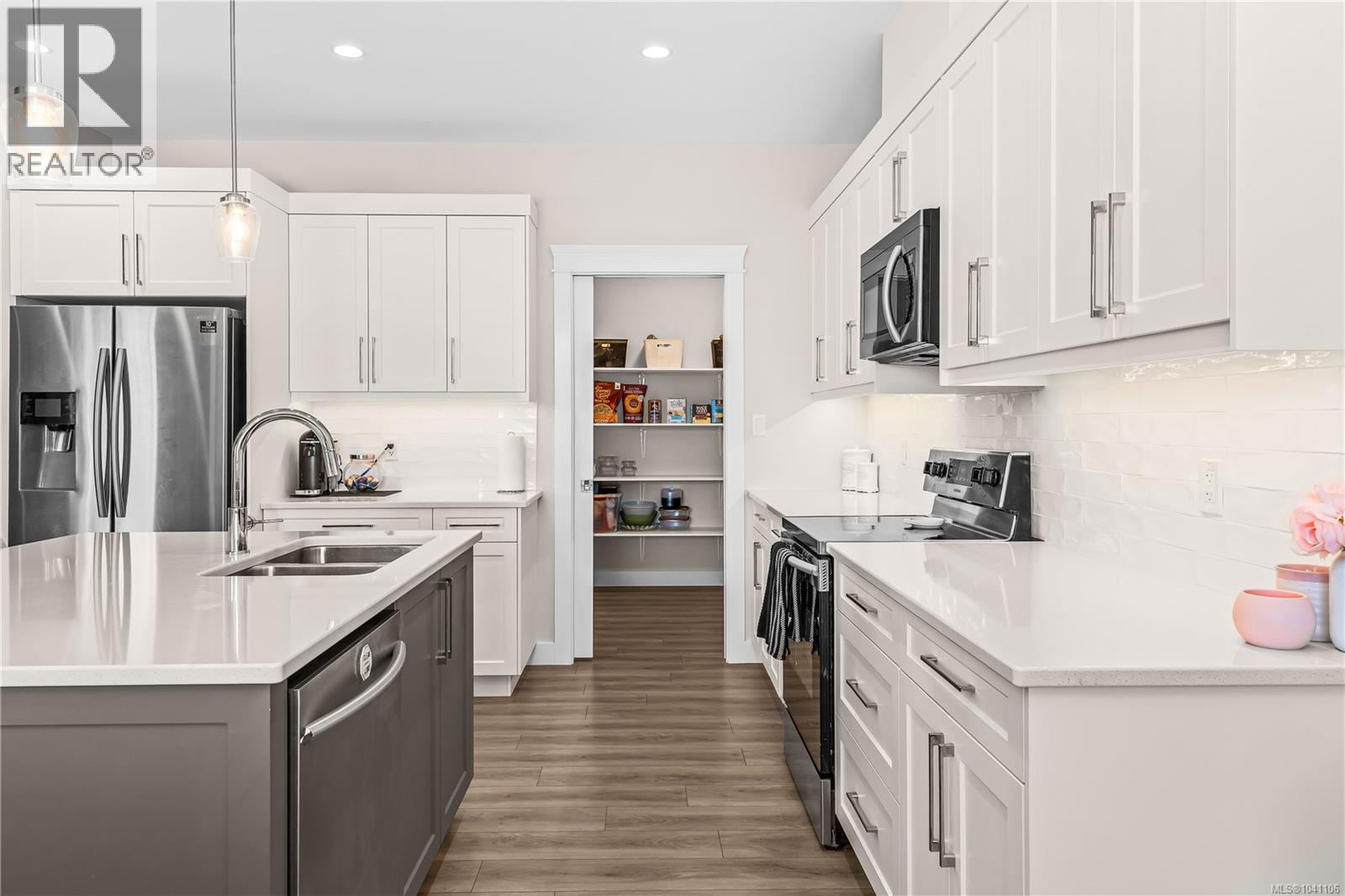110 Nikola Rd - Image 8