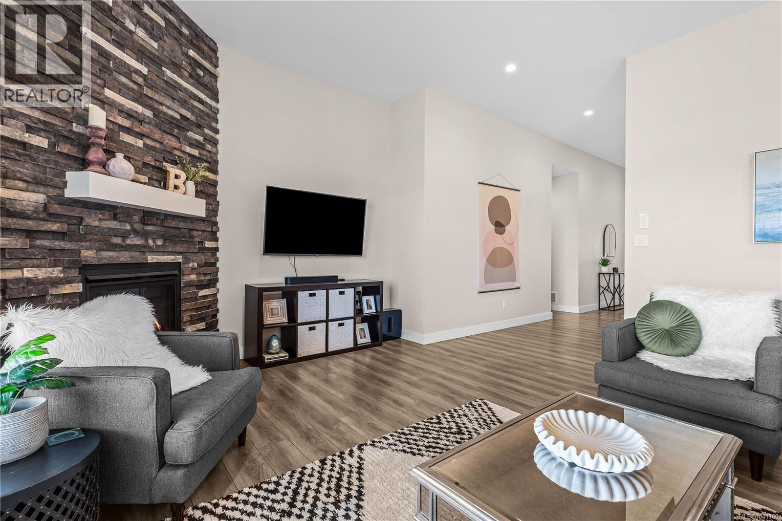 110 Nikola Rd - Image 17